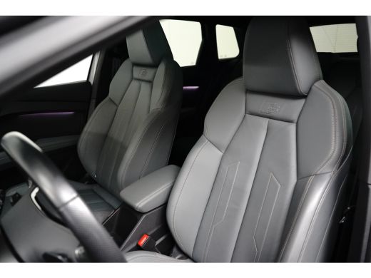 Audi Q4 e-tron 40 S edition 77 kWh 204PK | Panorama Dak | Ledere Bekleding | Sfeerverlichting | Assistentiepakke... ActivLease financial lease
