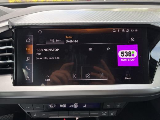 Audi Q4 Sportback e-tron 45 S Edition 82 kWh 21000 KM ! | SOH 92% | S-LINE | ADAPT. CRUISE CONTROL | STOELVERWARMING | ELE... ActivLease financial lease