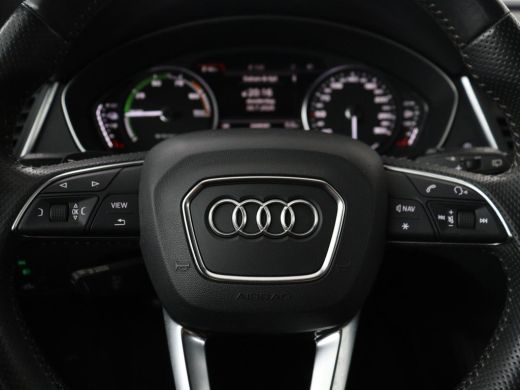 Audi Q5 55 TFSI e quattro Competition | 85,1% | Leder | Sfeerverlichting | Cruise control | Navigatie | 3... ActivLease financial lease