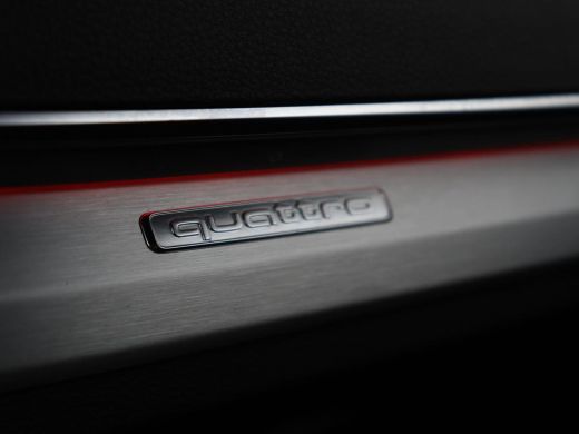 Audi Q5 55 TFSI e quattro Competition | 85,1% | Leder | Sfeerverlichting | Cruise control | Navigatie | 3... ActivLease financial lease