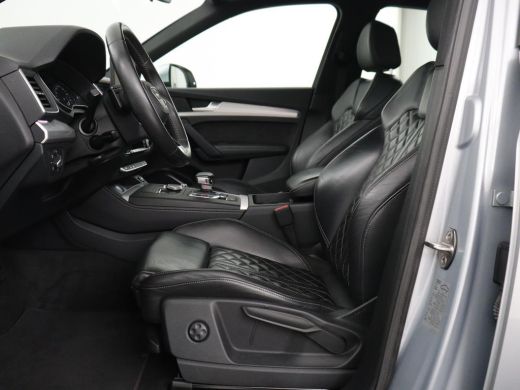 Audi Q5 55 TFSI e quattro Competition | 85,1% | Leder | Sfeerverlichting | Cruise control | Navigatie | 3... ActivLease financial lease