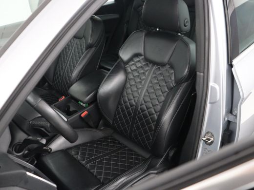 Audi Q5 55 TFSI e quattro Competition | 85,1% | Leder | Sfeerverlichting | Cruise control | Navigatie | 3... ActivLease financial lease