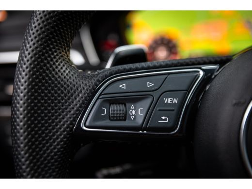 Audi RS4 Avant 2.9 TFSI RS 4 quattro / Keramisch / RS Dynamic / B&O / Matrix / Keyless / ActivLease financial lease