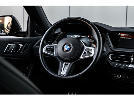 BMW 1 Serie M135i xDrive High Executive 306 PK | Panoramadak | Harman Kardon | Geheugen Stoelen | Stuurverwar... ActivLease financial lease