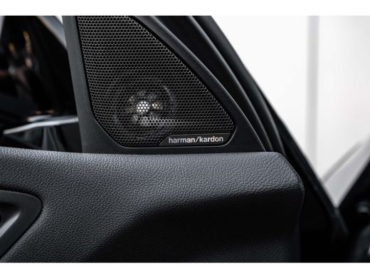 BMW 1 Serie M135i xDrive High Executive 306 PK | Panoramadak | Harman Kardon | Geheugen Stoelen | Stuurverwar... ActivLease financial lease