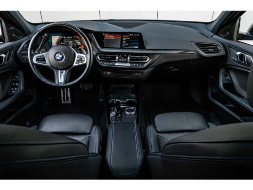 BMW 1 Serie M135i xDrive High Executive 306 PK | Panoramadak | Harman Kardon | Geheugen Stoelen | Stuurverwar... ActivLease financial lease