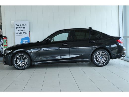 BMW 3 Serie 320e Business Edition Plus M-Sport | 96% SoH | Cruise Control | Camera | Climate Control | Navi |... ActivLease financial lease