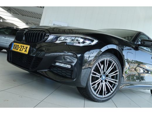 BMW 3 Serie 320e Business Edition Plus M-Sport | 96% SoH | Cruise Control | Camera | Climate Control | Navi |... ActivLease financial lease