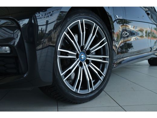BMW 3 Serie 320e Business Edition Plus M-Sport | 96% SoH | Cruise Control | Camera | Climate Control | Navi |... ActivLease financial lease