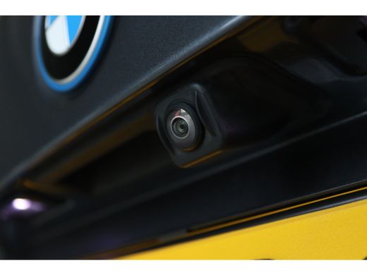 BMW 3 Serie 330e Business Edition Plus | Cruise Control | Camera | Stoelverwarming | LEDER | Carplay | Navi |... ActivLease financial lease