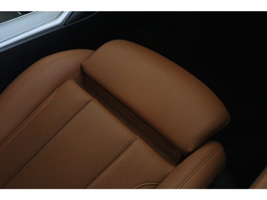 BMW 3 Serie 330e Business Edition Plus | Cruise Control | Camera | Stoelverwarming | LEDER | Carplay | Navi |... ActivLease financial lease