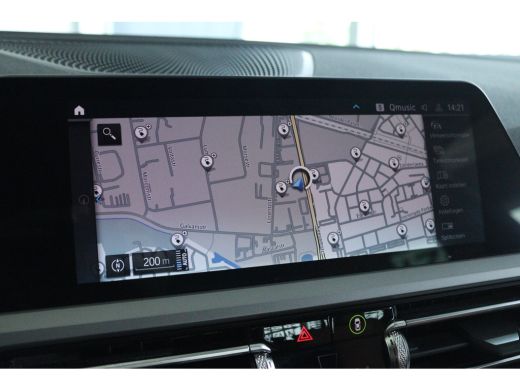 BMW 3 Serie 330e Business Edition Plus | Cruise Control | Camera | Stoelverwarming | LEDER | Carplay | Navi |... ActivLease financial lease