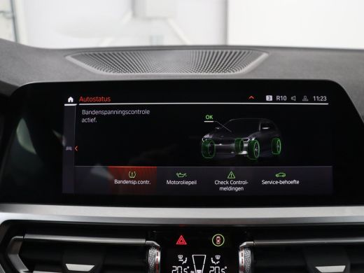 BMW 3 Serie Touring 318i Business Edition Plus | Leder | Stoelverwarming | Carplay | Virtueel dashboard | Cru... ActivLease financial lease