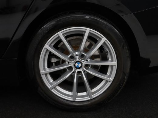 BMW 3 Serie Touring 318i Business Edition Plus | Leder | Stoelverwarming | Carplay | Virtueel dashboard | Cru... ActivLease financial lease