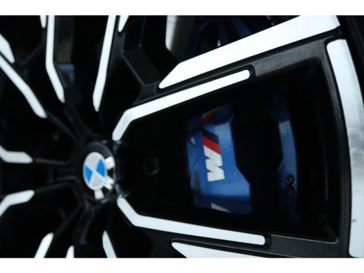 BMW i4 eDrive40 M Sport Edition 84 kWh | SoH 95% | Cruise Control | Schuifdak | 360 Camera | Head-up | S... ActivLease financial lease