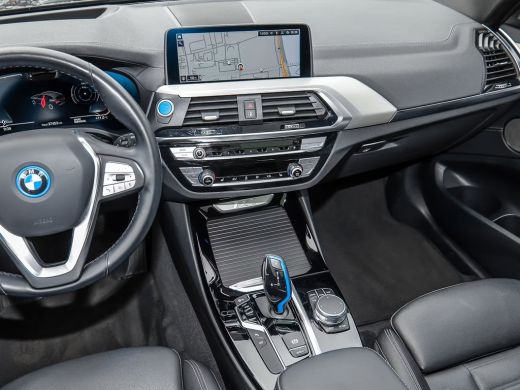 BMW iX3 80 kWh (210kW/286pk) ** LED, LEDER, PANORAMA, MEMORY, H&K SOUND, 20-inch LMV ** 1e EIG - UNFALLFR... ActivLease financial lease