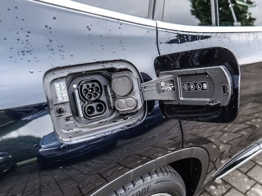 BMW iX3 80 kWh (210kW/286pk) ** LED, LEDER, PANORAMA, MEMORY, H&K SOUND, 20-inch LMV ** 1e EIG - UNFALLFR... ActivLease financial lease