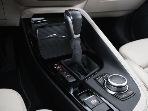 BMW X1 xDrive25e Business Edition Plus | SOH 91,4% | Panoramadak | Leder | Stoelverwarming | Sfeerverlic... ActivLease financial lease