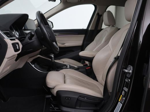 BMW X1 xDrive25e Business Edition Plus | SOH 91,4% | Panoramadak | Leder | Stoelverwarming | Sfeerverlic... ActivLease financial lease