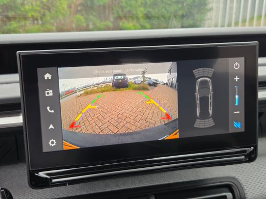 Citroën C3 Max 1.2 Hybrid 110-PK | Cruise Control | Camera | Navigatie | Climate Control | Carplay | LMV | 3... ActivLease financial lease