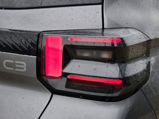Citroën C3 Max 1.2 Hybrid 110-PK | Cruise Control | Camera | Navigatie | Climate Control | Carplay | LMV | 3... ActivLease financial lease