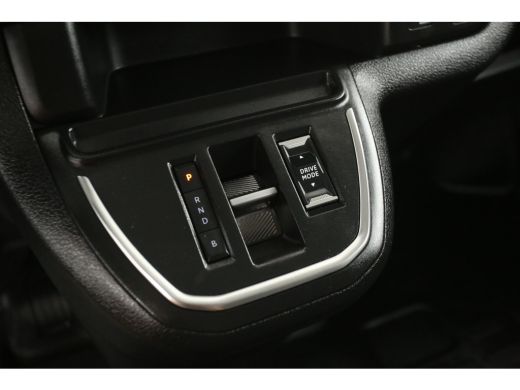 Citroën &euml;-Jumpy L3H1 | Snelladen | SOH 99% | Airco | Camera | Cruise | 3 Zits | Carplay | 2xSchuifdeur ActivLease financial lease