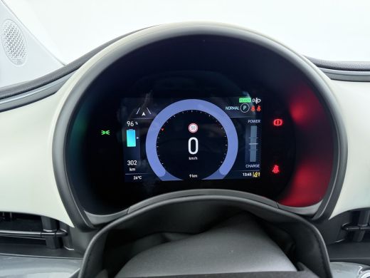 Fiat 500e La Prima 42 kWh | Achteruitrijcamera | Airco (automatisch) | Bestuurdersstoel in hoogte verstelbaar ActivLease financial lease