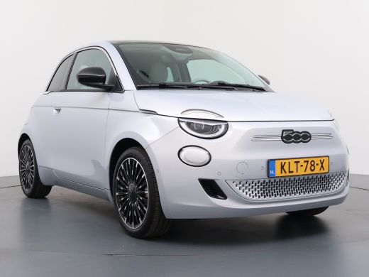 Fiat 500e La Prima 42 kWh | Achteruitrijcamera | Airco (automatisch) | Bestuurdersstoel in hoogte verstelbaar ActivLease financial lease