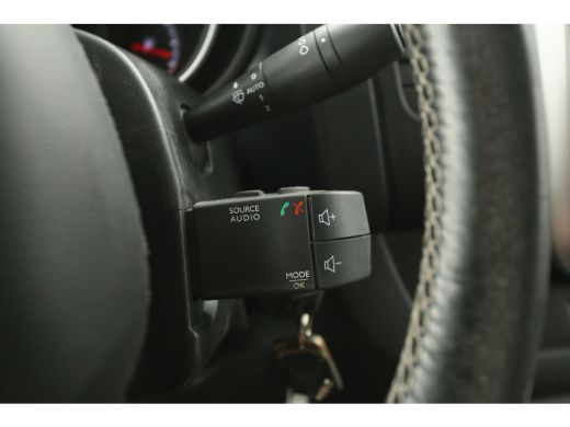 Fiat Talento 2.0 Ecojet 145PK L2H1 | Airco | Camera | Cruise | 3 Zits | 2xSchuifdeur | Trekhaak | Carplay | Pa... ActivLease financial lease