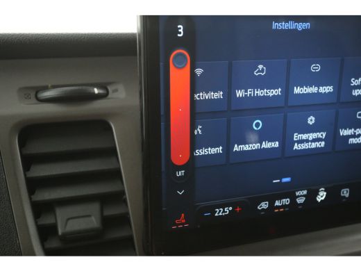 Ford E-Transit L3H2 68 kWh | Snelladen | SOH 95% | 360&deg; | Clima | 3 Zits | Cruise | Carplay | Parkeersens. ActivLease financial lease