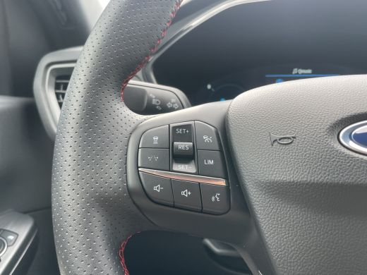 Ford Kuga 2.5 PHEV ST-Line X | Black Pack Velgen | AGR Stoelen | B&O Audio | Winter Pack ActivLease financial lease
