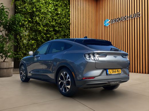 Ford Mustang Mach-E Mach-E RWD 75 kWh | SOH 94% | Trekhaak | Pano | Adapt. Cruise | B&O | Blis | Apple Carplay | 19'' ActivLease financial lease