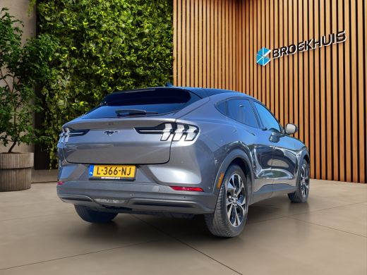 Ford Mustang Mach-E Mach-E RWD 75 kWh | SOH 94% | Trekhaak | Pano | Adapt. Cruise | B&O | Blis | Apple Carplay | 19'' ActivLease financial lease