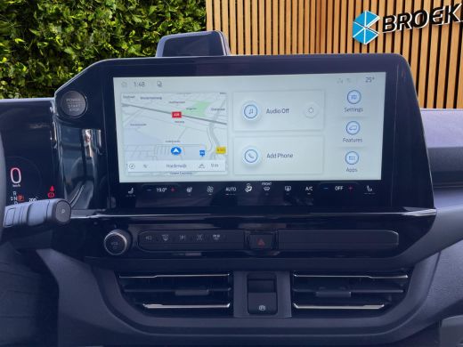 Ford Tourneo Custom Custom Titanium X Plug-in Hybrid 7 pers. | Panoramisch Dak | Elek. Trekhaak | Luxe | Op Voorraad!! ActivLease financial lease