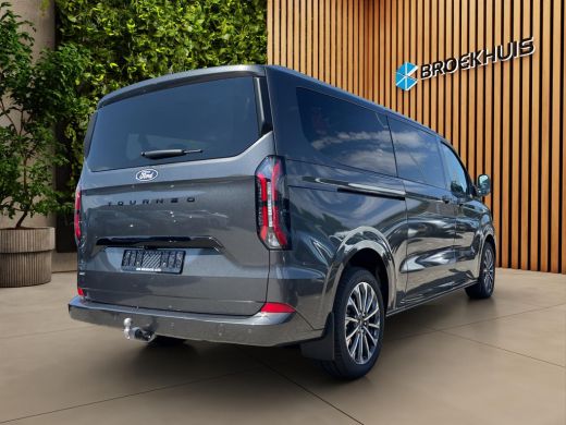 Ford Tourneo Custom Custom Titanium X Plug-in Hybrid 7 pers. | Panoramisch Dak | Elek. Trekhaak | Luxe | Op Voorraad!! ActivLease financial lease