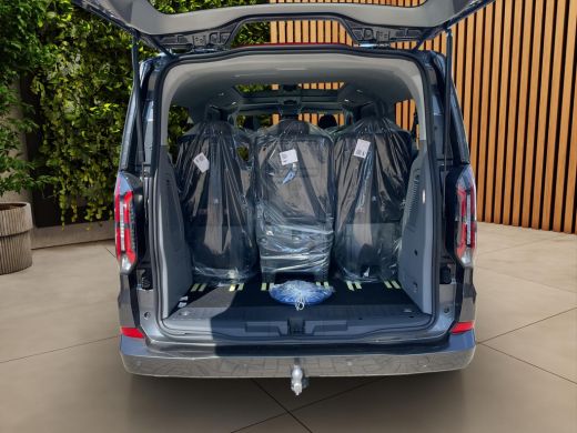 Ford Tourneo Custom Custom Titanium X Plug-in Hybrid 7 pers. | Panoramisch Dak | Elek. Trekhaak | Luxe | Op Voorraad!! ActivLease financial lease