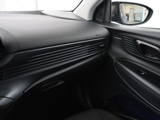 Hyundai i20 1.0 T-GDI Comfort Smart | Cruise control | Carplay | Park assist | | Dodehoek detectie |  Camera ... ActivLease financial lease