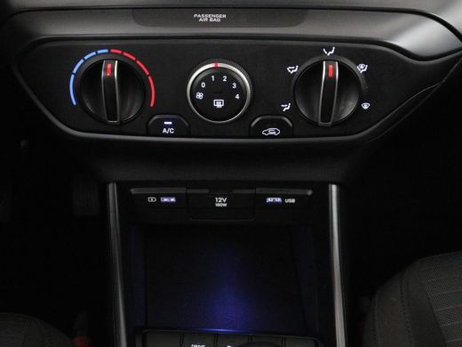 Hyundai i20 1.0 T-GDI Comfort Smart | Cruise control | Carplay | Park assist | | Dodehoek detectie |  Camera ... ActivLease financial lease