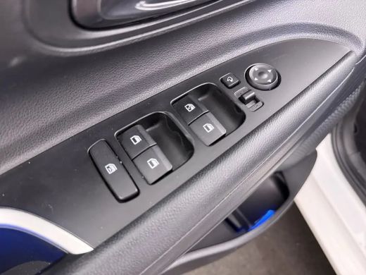 Hyundai i20 1.0 T-GDI Premium Sky | Adaptief cruise | Elek. panorama dak | Dodehoek detectie | Achteruitrijca... ActivLease financial lease