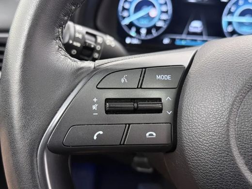 Hyundai i20 1.0 T-GDI Premium Sky | Adaptief cruise | Elek. panorama dak | Dodehoek detectie | Achteruitrijca... ActivLease financial lease