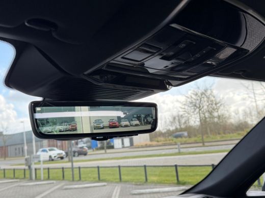 Land Rover Range Rover Sport P460e Momentum Edition | Towing Pack | Head-up | 23 inch | Meridian 3D Surround | Black Pack | Pano ActivLease financial lease