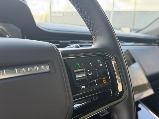 Land Rover Range Rover Sport P460e Momentum Edition | Towing Pack | Head-up | 23 inch | Meridian 3D Surround | Black Pack | Pano ActivLease financial lease