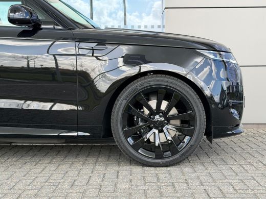 Land Rover Range Rover Sport P460e Momentum Edition | Towing Pack | Head-up | 23 inch | Meridian 3D Surround | Black Pack | Pano ActivLease financial lease