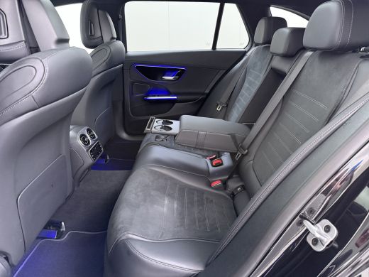 Mercedes-Benz C-Klasse 300e AMG Estate // SoH 99% // Trekhaak // Panoramadak // Distronic // 360 Camera // Memory // Sfe... ActivLease financial lease
