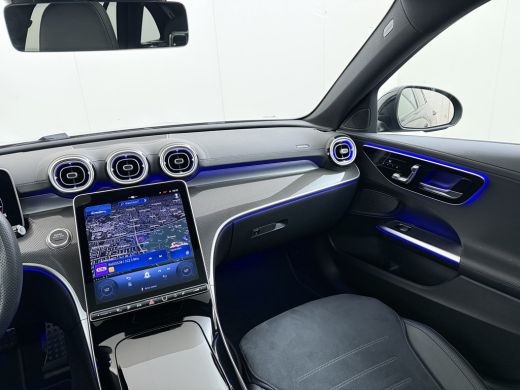 Mercedes-Benz C-Klasse 300e AMG Estate // SoH 99% // Trekhaak // Panoramadak // Distronic // 360 Camera // Memory // Sfe... ActivLease financial lease