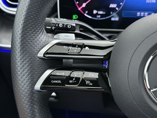 Mercedes-Benz C-Klasse 300e AMG Estate // SoH 99% // Trekhaak // Panoramadak // Distronic // 360 Camera // Memory // Sfe... ActivLease financial lease