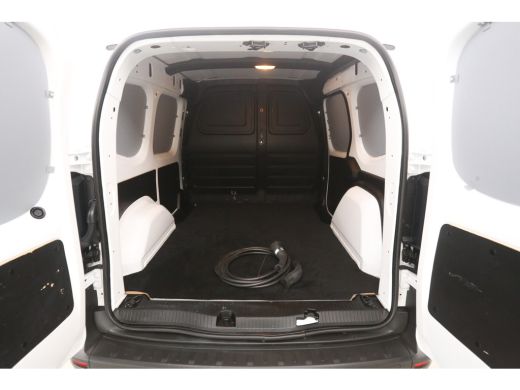 Mercedes-Benz eCitan Renault Kangoo Rapid E-tech 44 kWh | Incl. Accu | SOH 98% | Clima | Carplay | Parkeersens. ActivLease financial lease