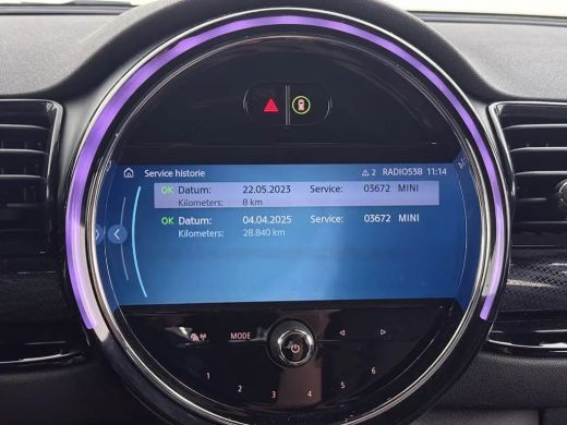 Mini Clubman 1.5 Cooper Yours | Cruise control | Keyless entry | Led koplamen | Achteruitrijcamera | Stoelverw... ActivLease financial lease
