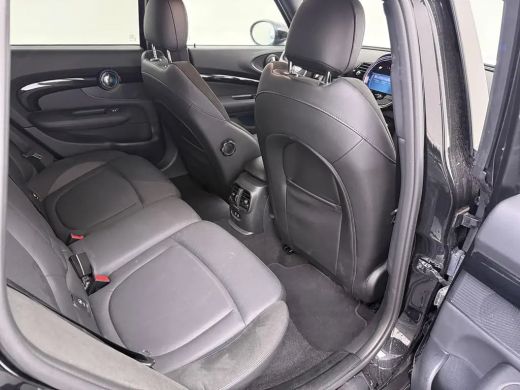 Mini Clubman 1.5 Cooper Yours | Cruise control | Keyless entry | Led koplamen | Achteruitrijcamera | Stoelverw... ActivLease financial lease