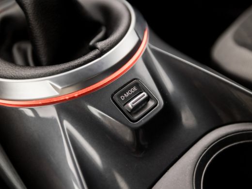 Nissan Juke 1.0 DIG-T N-Connecta Black Sport (APPLE CARPLAY, NAVIGATIE, CLIMATE, CAMERA, SPORTSTOELEN, GETINT... ActivLease financial lease